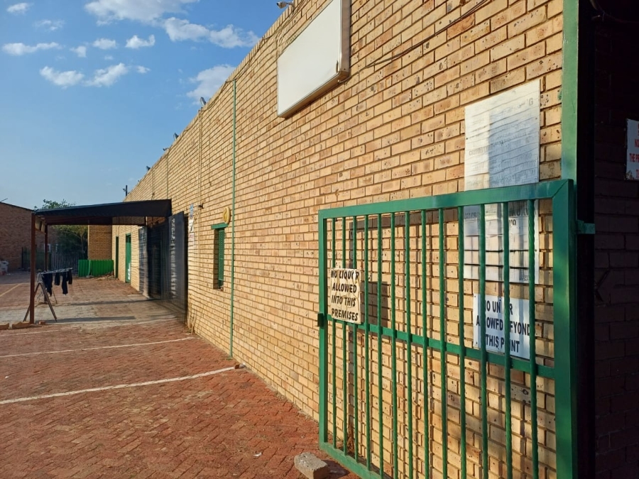 Commercial Property for Sale in Ikageng North West
